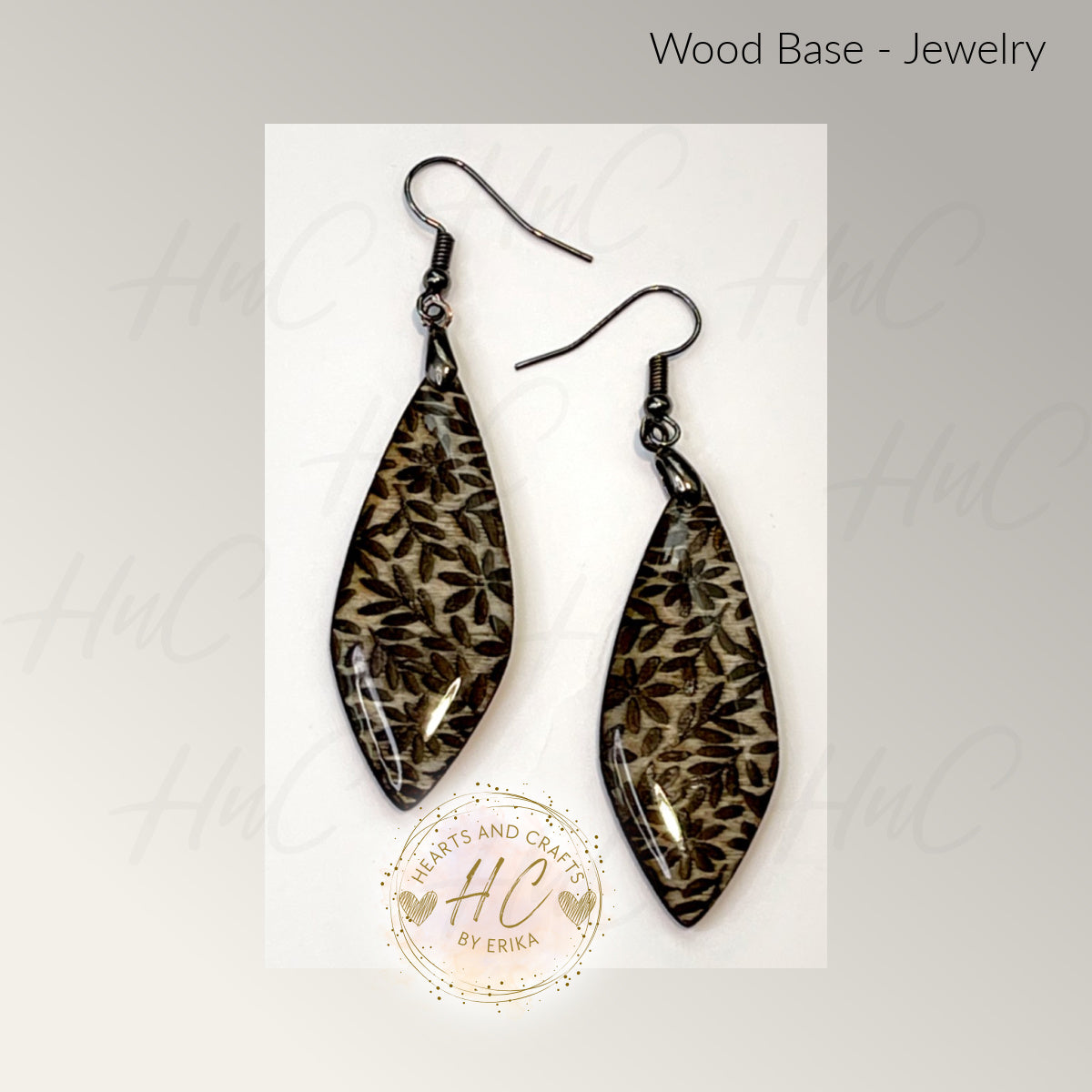Basswood Collection - Large Oval Hook Dangle
