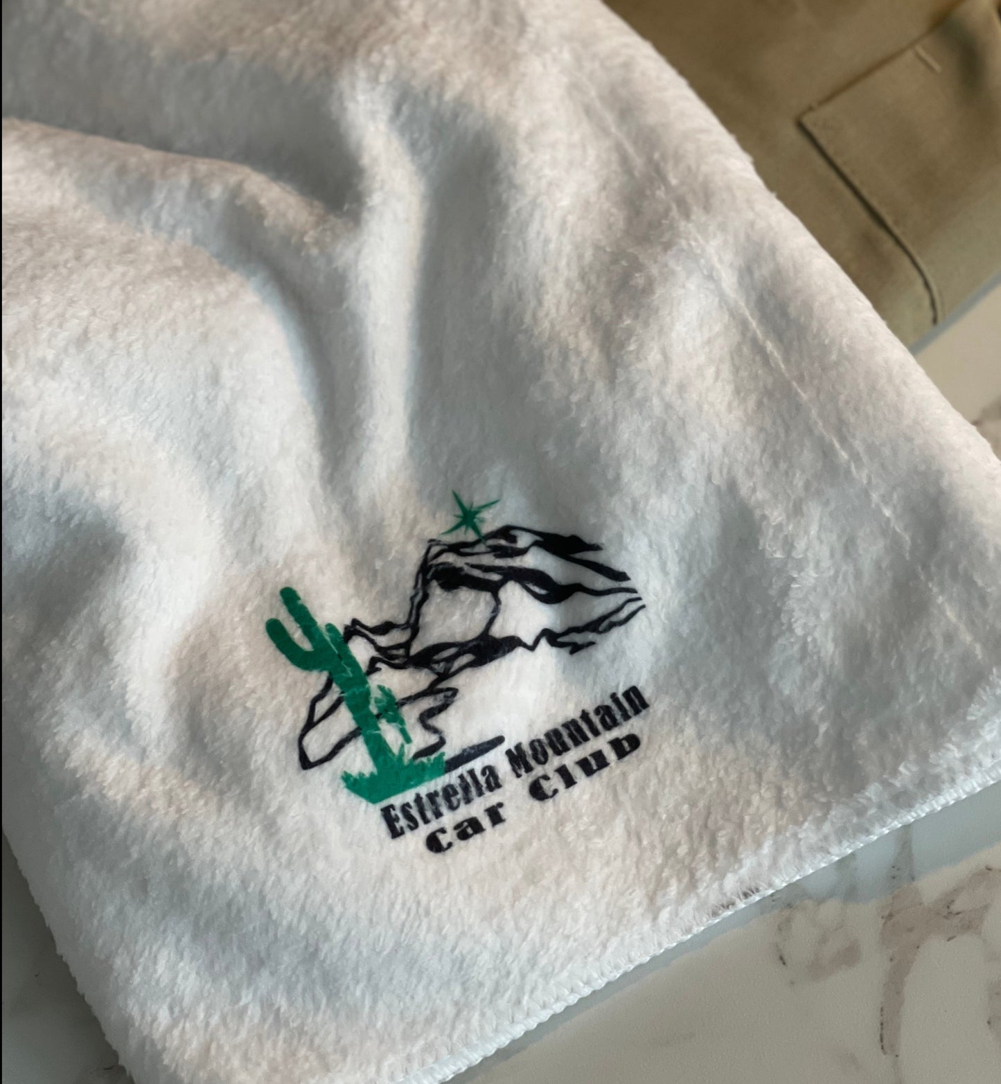 EMCC - Microfiber Hand Towel